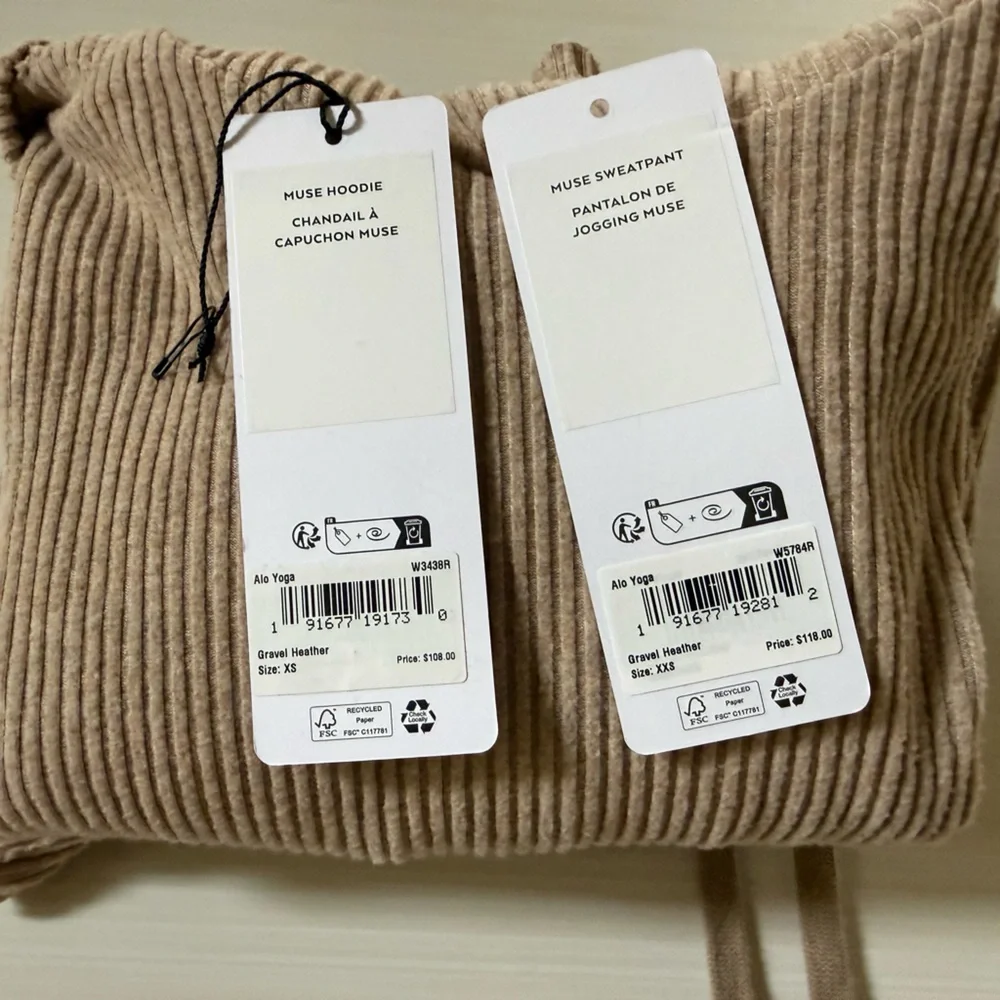 ALO Yoga Women's Ribbed Track Joggers in Beige